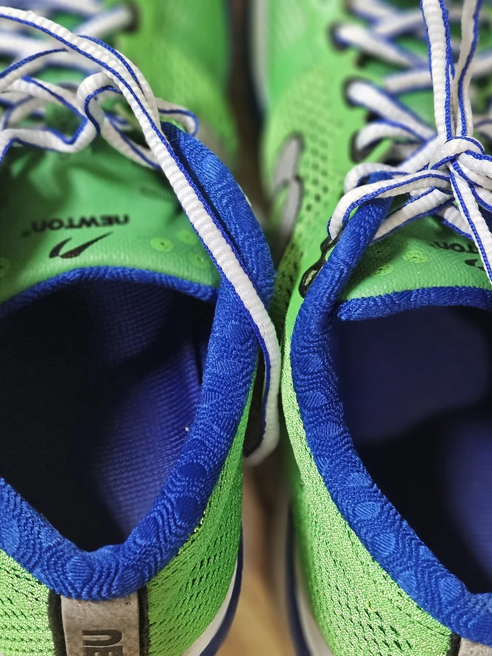 Newton Gravity 5 V Men's Running Shoes Green Blue M000116 Size 7.5 Gravitas V
